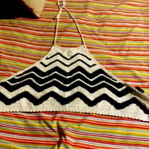 Knitted halter top (AC)